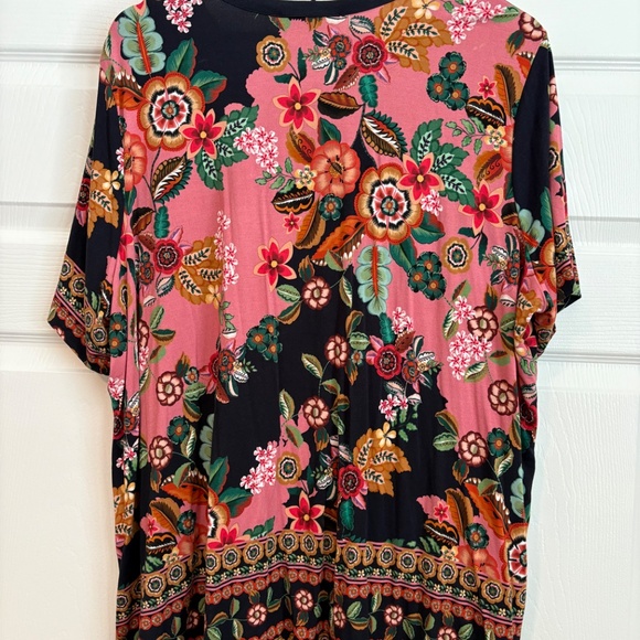 Johnny Was Floral Print Top - Pink and Navy - Picture 5 of 8